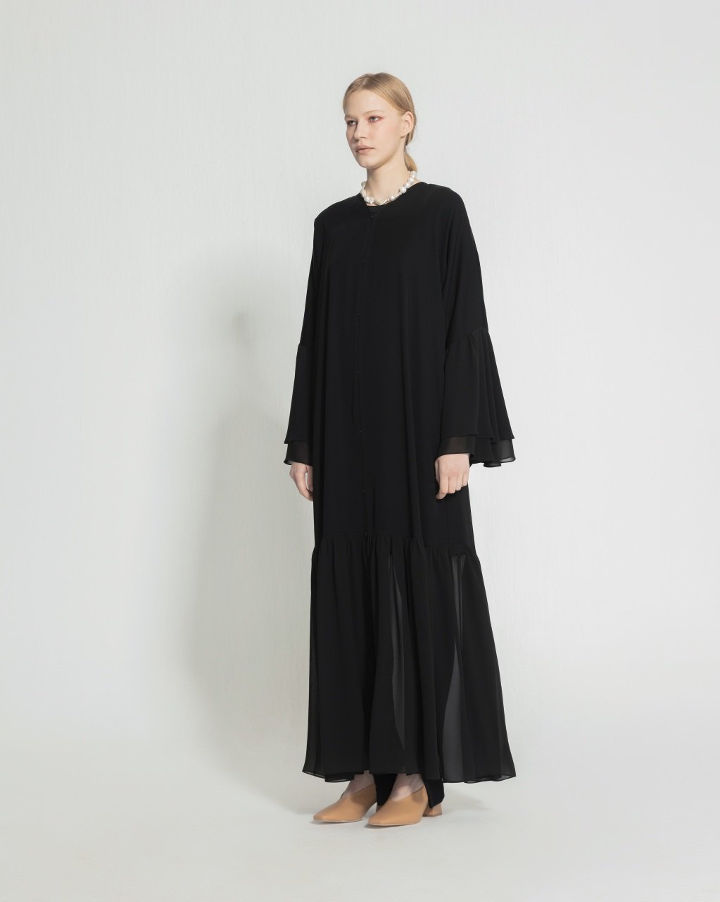 Volan Detaylı Abaya Siyah