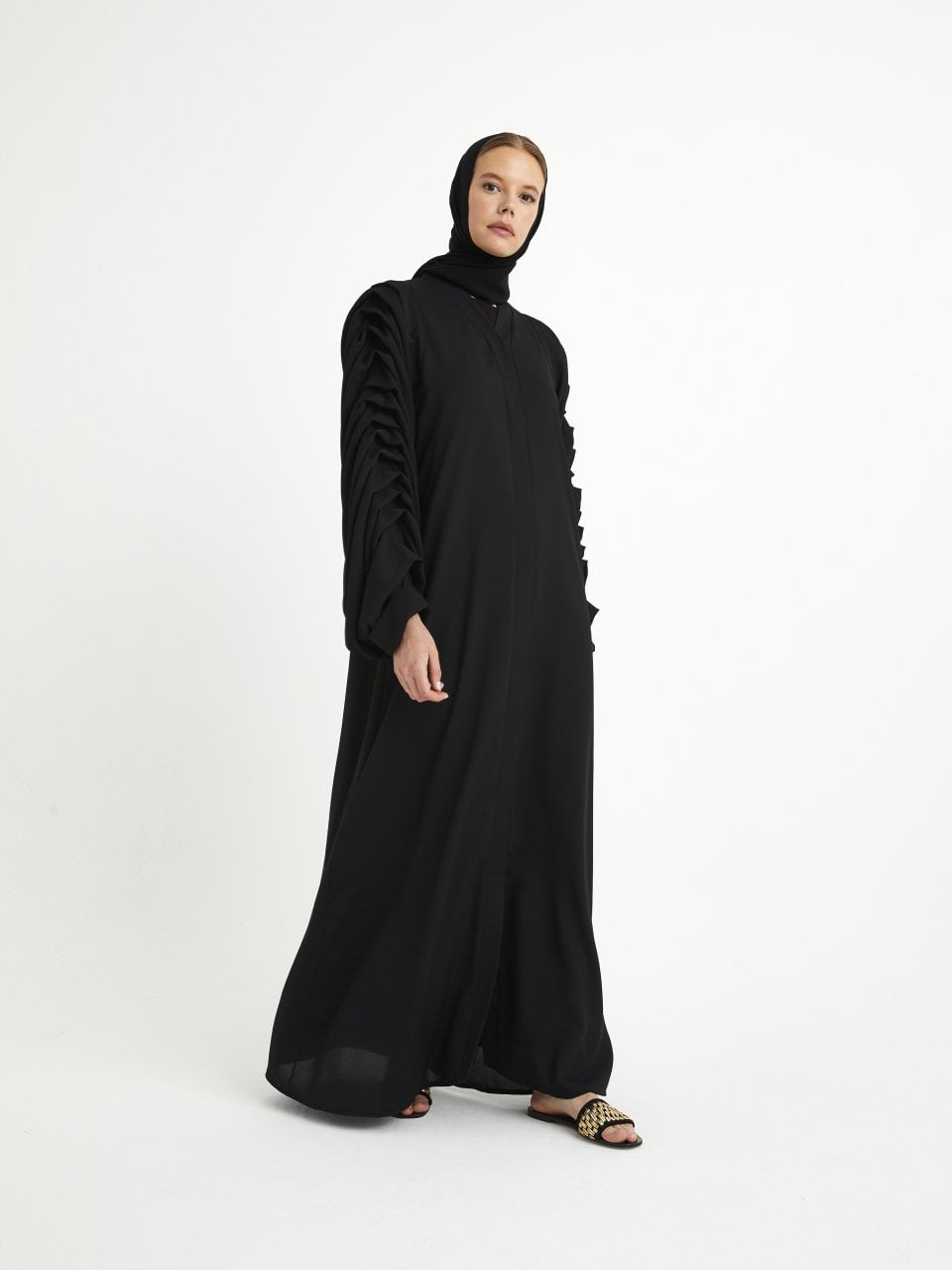 Ribbed Sleeve Detailed Abaya Black