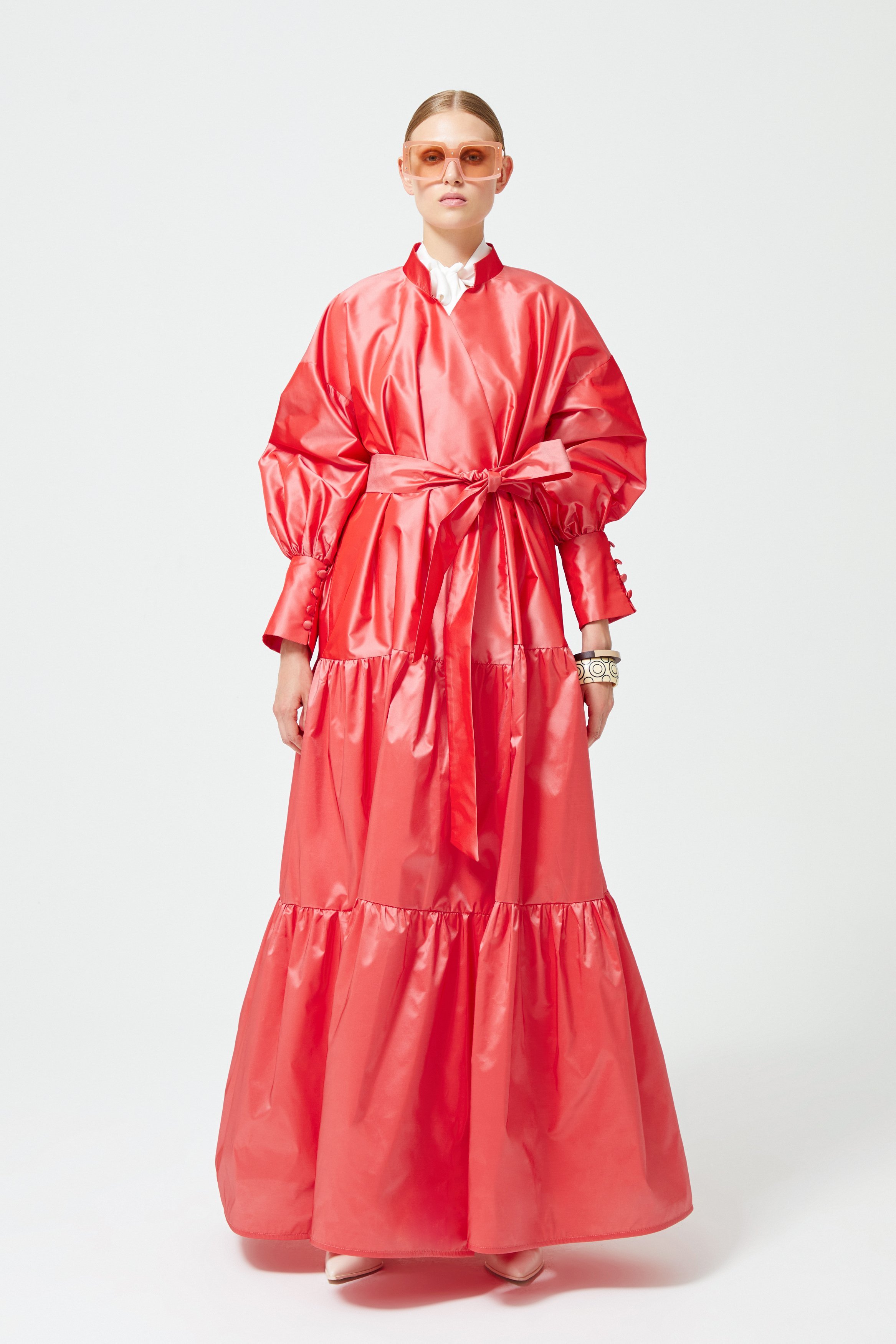 Tafta Kaftan Volan Detaylı Nar Çiçeği