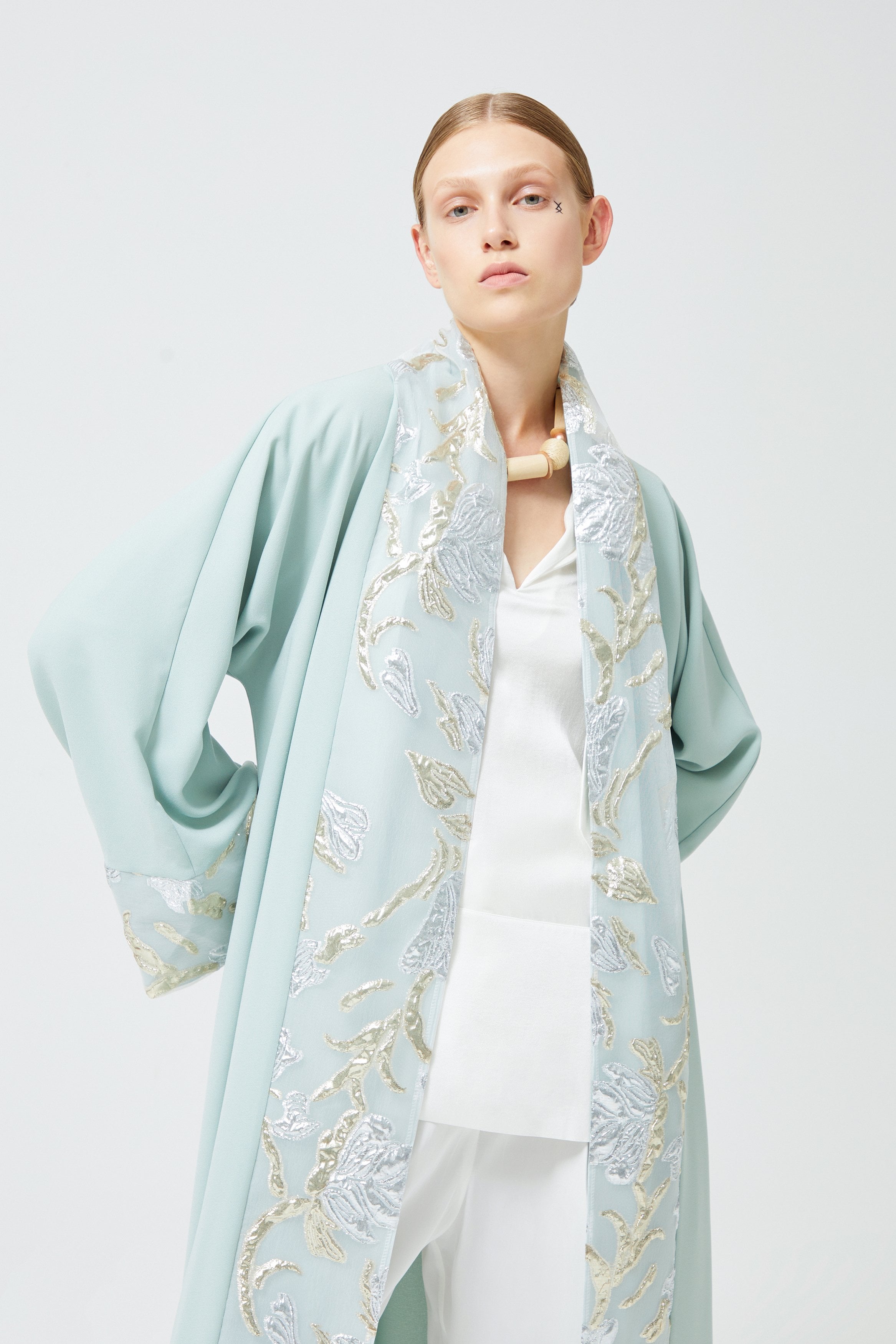 Abaya Garniture Brocart Vert Menthe + Châle