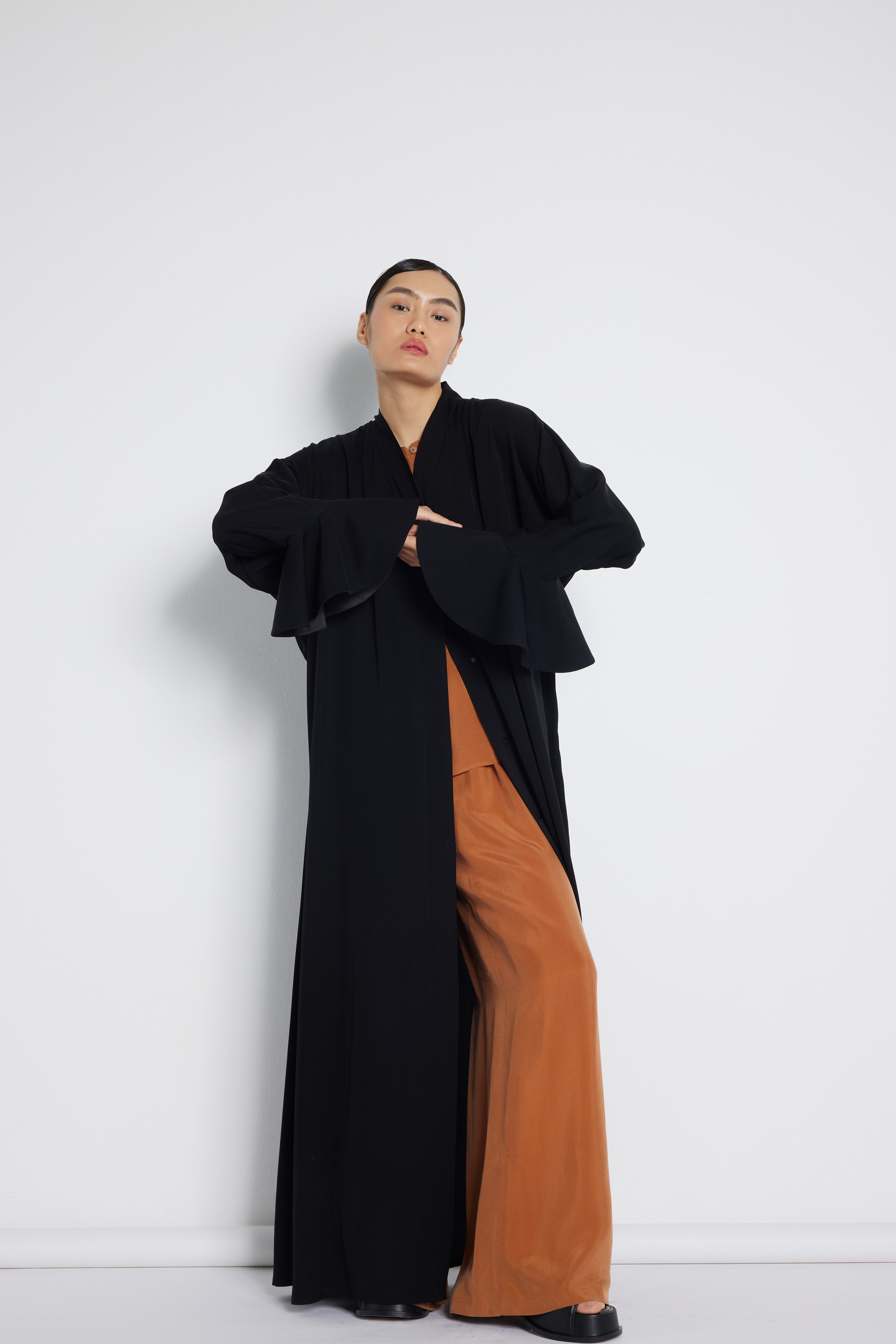 Volan Kollu Abaya Siyah