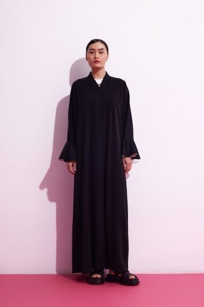 Volan Kollu Abaya Siyah-Beyaz