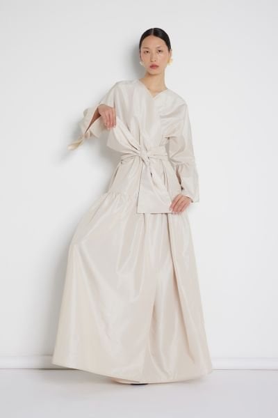 Eteği Volan Detaylı Kaftan Bej